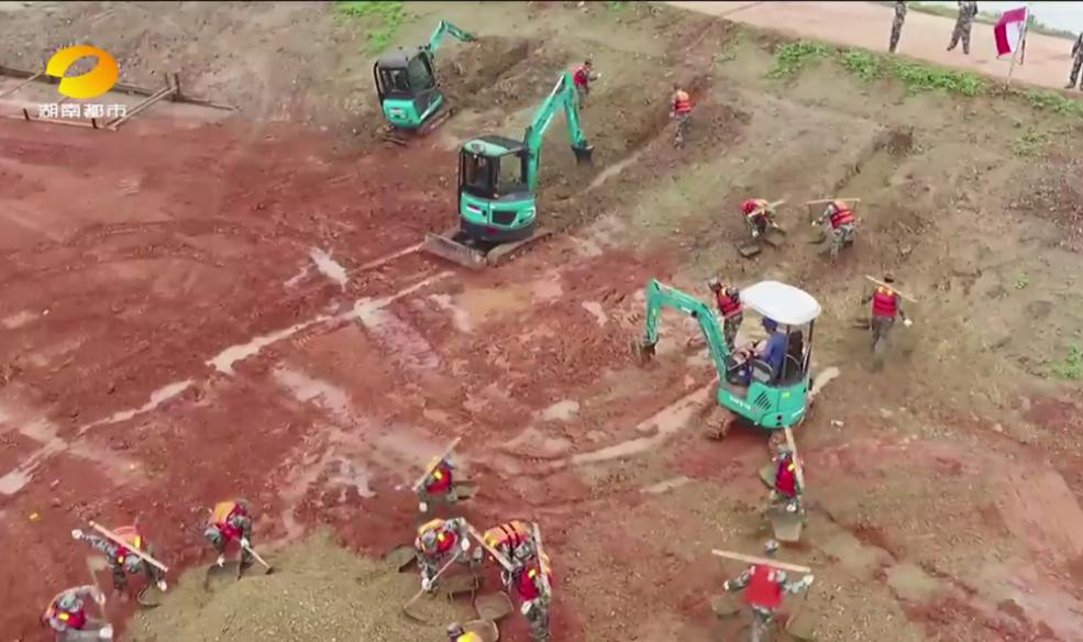 ca888亚洲城智能装备“抗洪抢险”扬威名