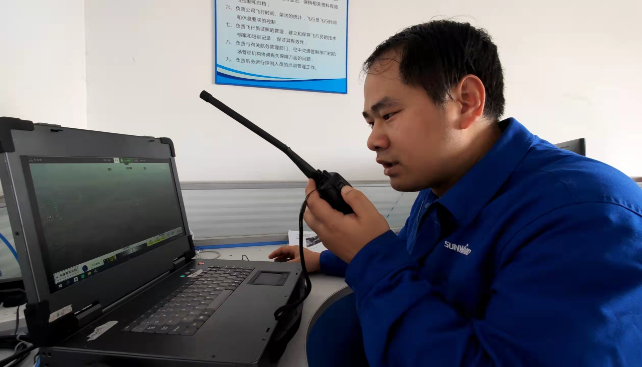 火情就是命令！湖南航空应急救援队ca888亚洲城机组展现“ca888亚洲城速度”