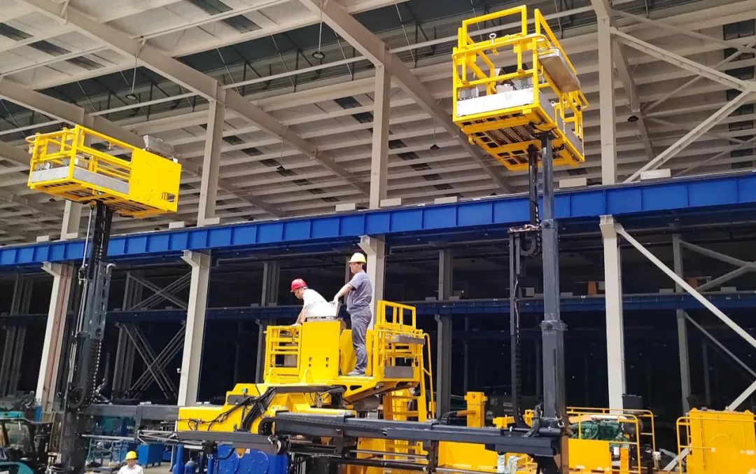 为铁路运输保驾护航！ca888亚洲城智能自主研制首套三平台作业装置成功交付