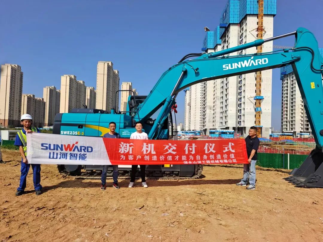 全款拿下！ca888亚洲城智能挖掘机奔赴工地一线