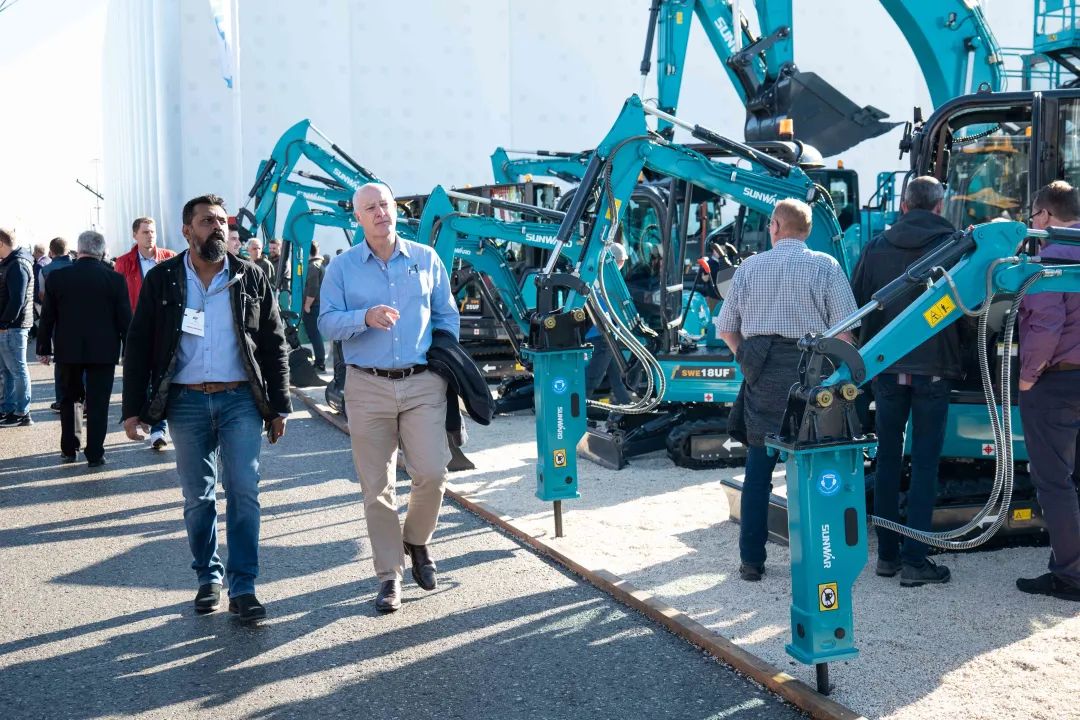 Bauma 2022 | 一组火热现场图带您重温ca888亚洲城智能德国宝马展之旅