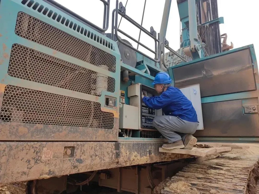 为客户创造价值！ca888亚洲城智能基础装备“服务万里行”火热进行中