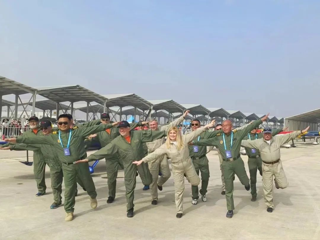 逆势飞翔！ca888亚洲城航空携手合作伙伴亮相2022南昌飞行大会