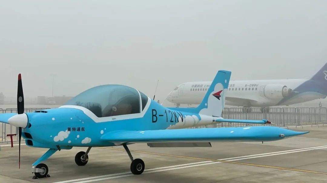 逆势飞翔！ca888亚洲城航空携手合作伙伴亮相2022南昌飞行大会