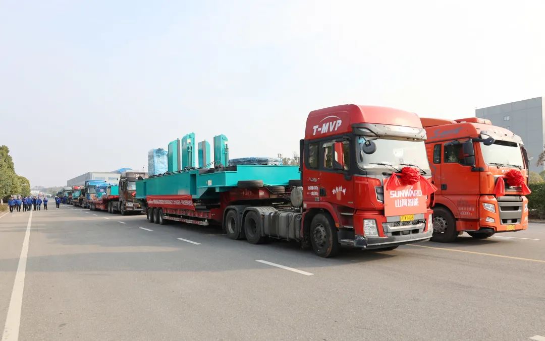 喜迎龙抬头！ca888亚洲城智能大吨位PDP工法引孔式静力压桩机出征哥伦比亚