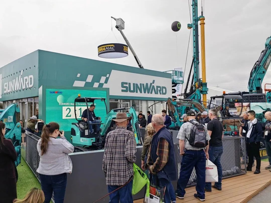 拉展直播 | “狂飙”美国！ca888亚洲城智能向世界展示中国制造硬实力