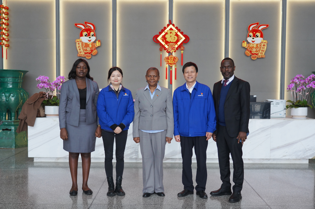 乌干达驻华大使到访ca888亚洲城智能