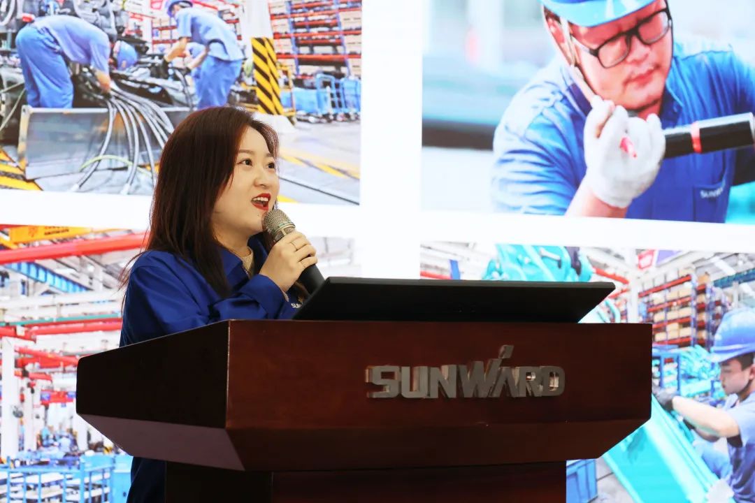 2023年“雷锋传人?长沙榜样”巡讲走进ca888亚洲城智能