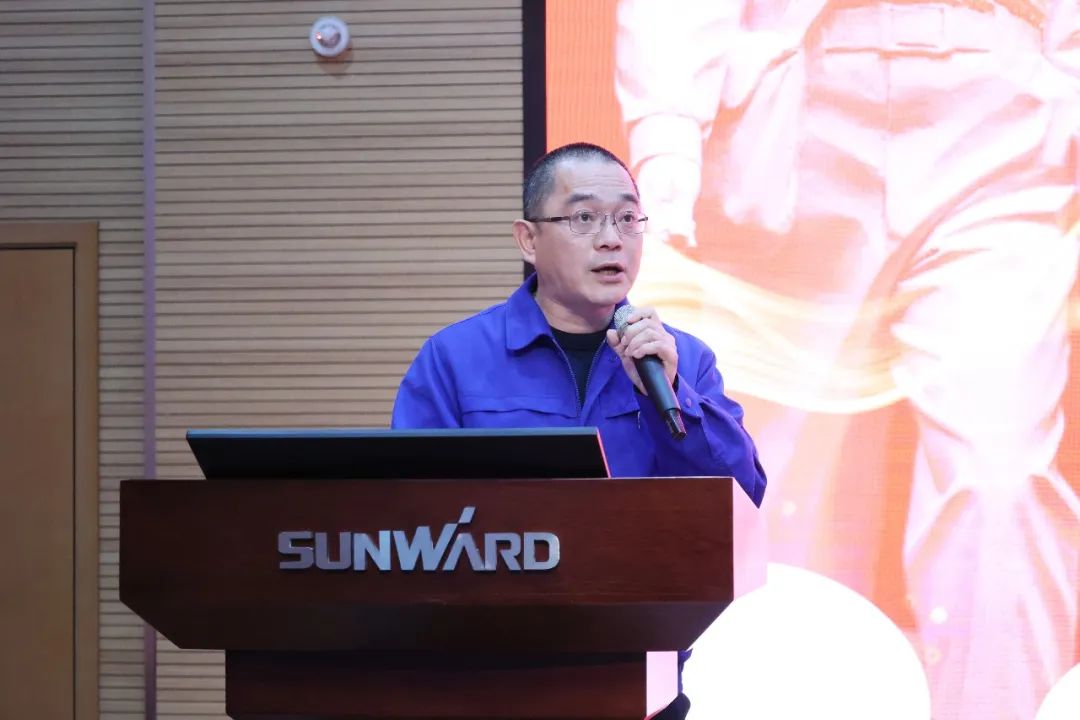 2023年“雷锋传人?长沙榜样”巡讲走进ca888亚洲城智能