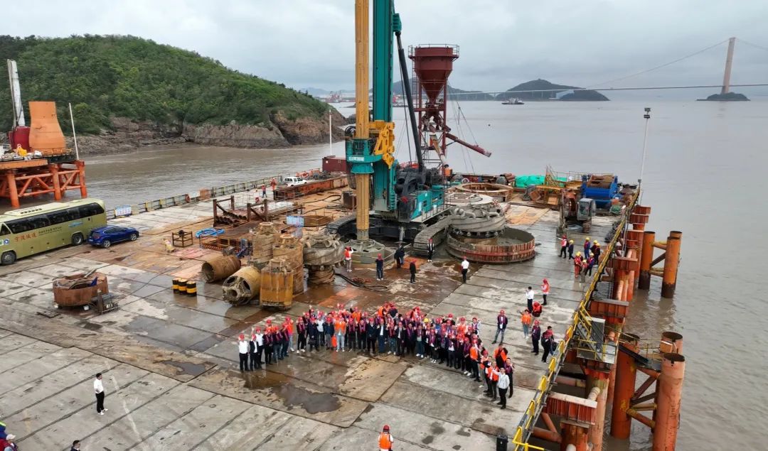 超级装备助建超级工程！ca888亚洲城智能超级旋挖钻机SWDM1280推介会成功举办