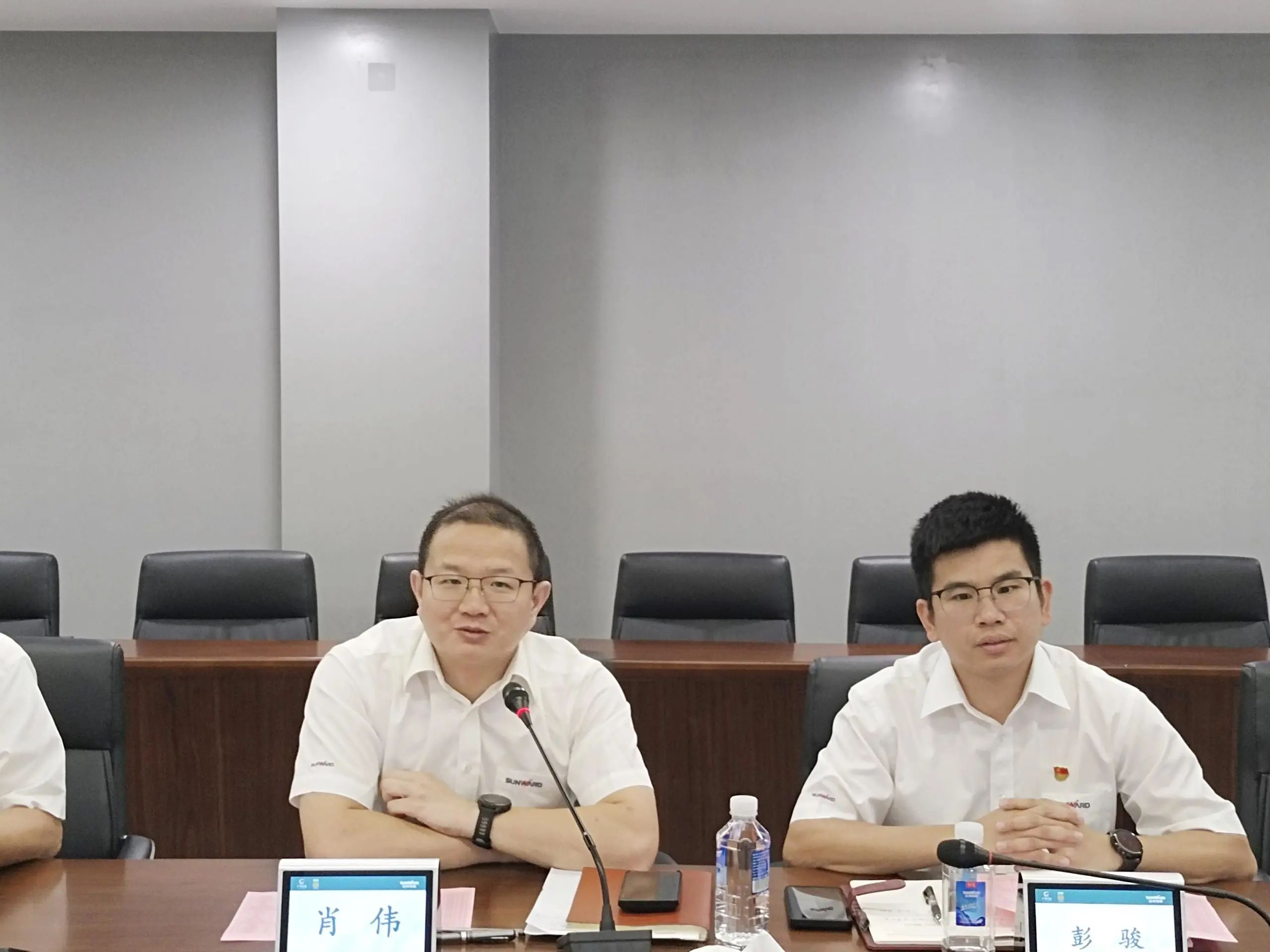 畅谈心声，共话未来！这场应届毕业生员工座谈会，很暖，很贴心！