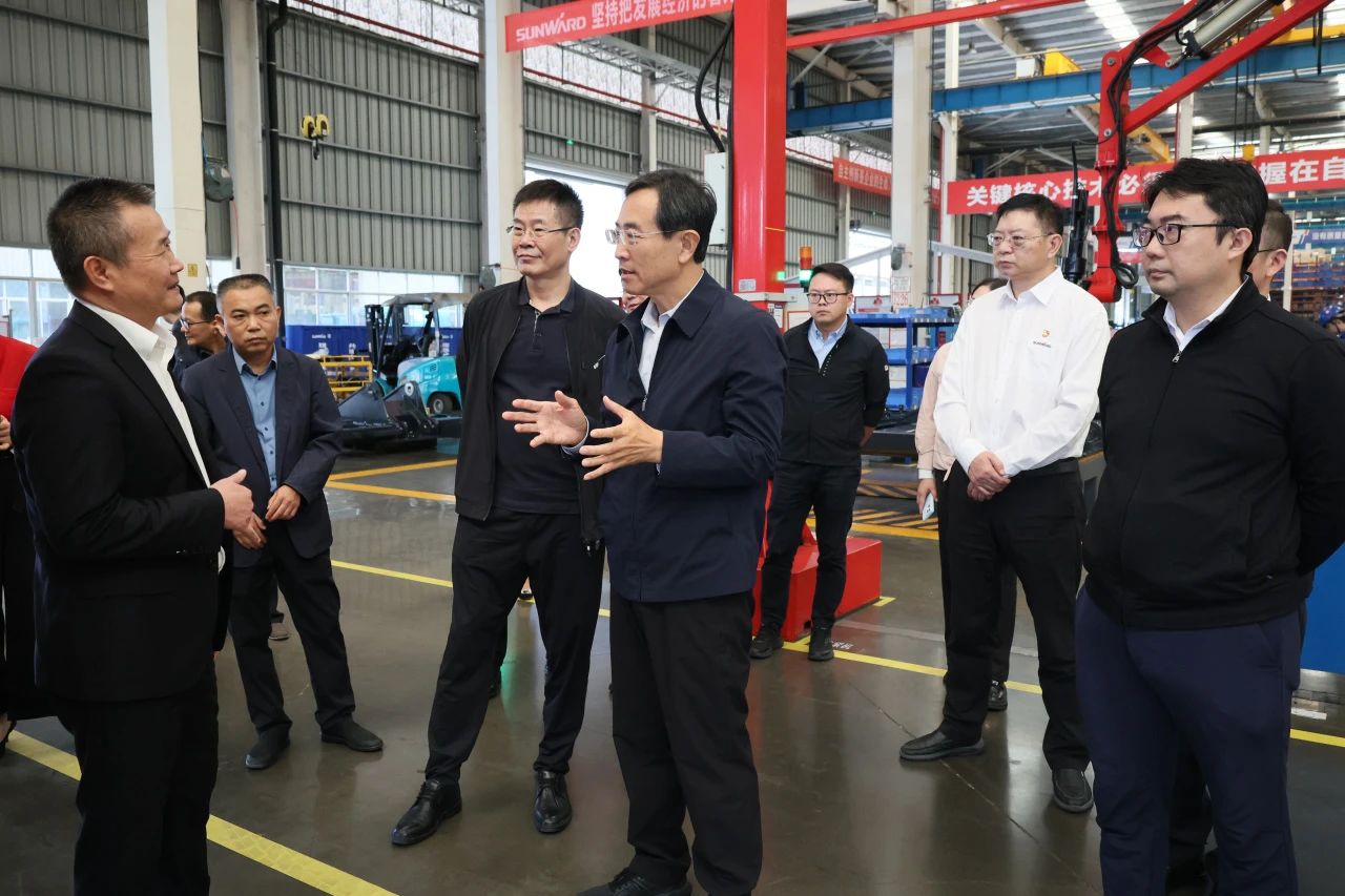 北京市政协副主席林抚生调研ca888亚洲城智能