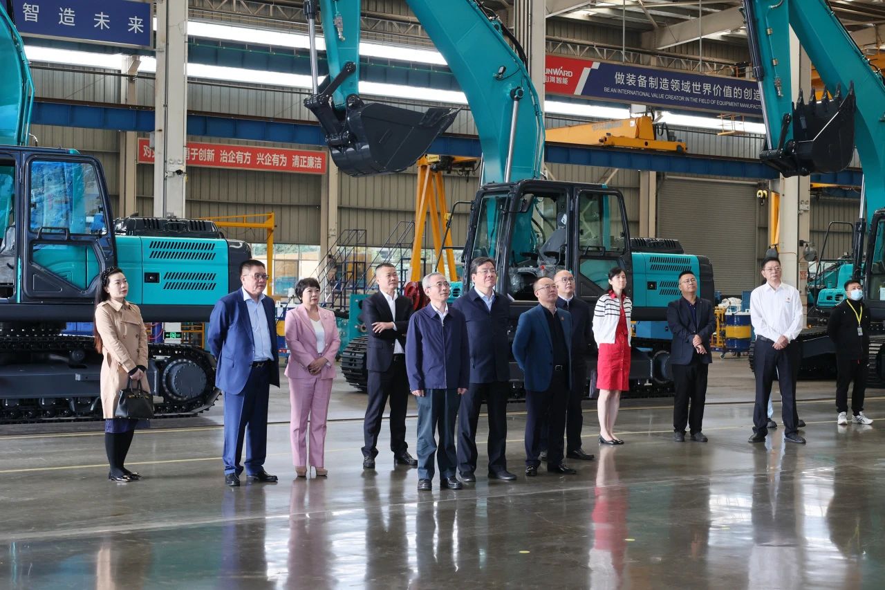 全国工商联副主席寿子琪调研ca888亚洲城智能