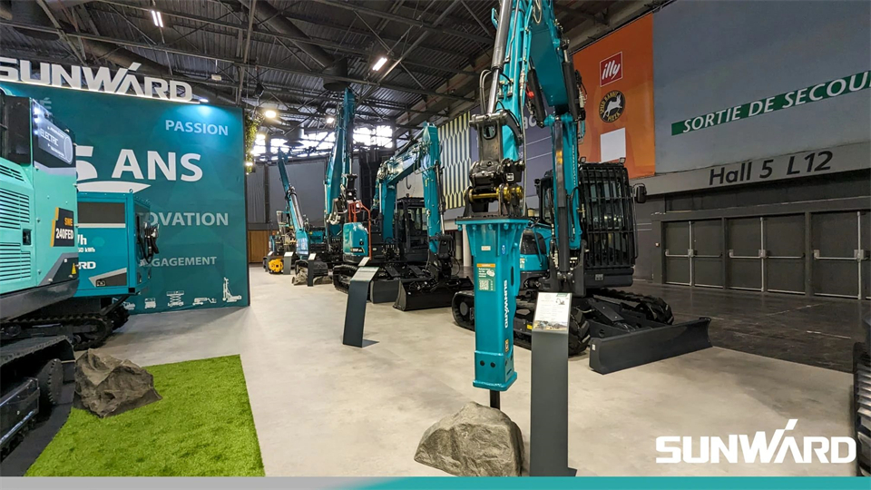 ca888亚洲城智能携创新成果亮相2024年法国巴黎工程机械展