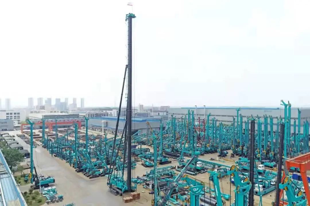 ca888亚洲城智能高端工程装备智能工厂项目荣获“2024年度中国智能制造最佳应用实践案例”