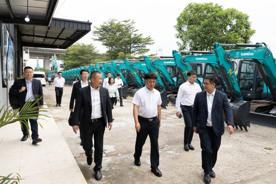 广州工控集团党委书记、董事长景广军率队考察ca888亚洲城智能印尼子公司