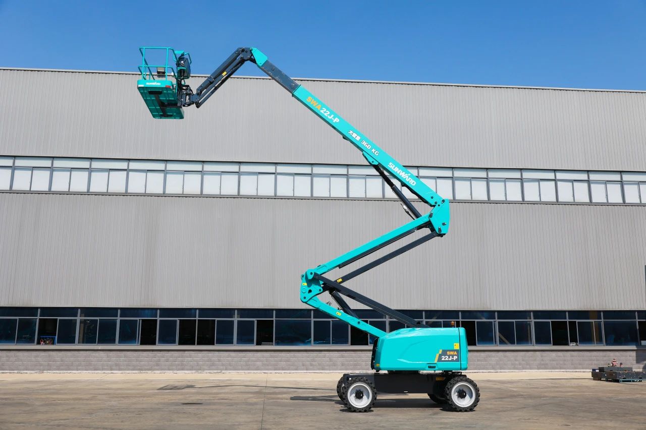 技术新标杆！ca888亚洲城智能SWA22J-P柴动曲臂式高空作业平台下线！