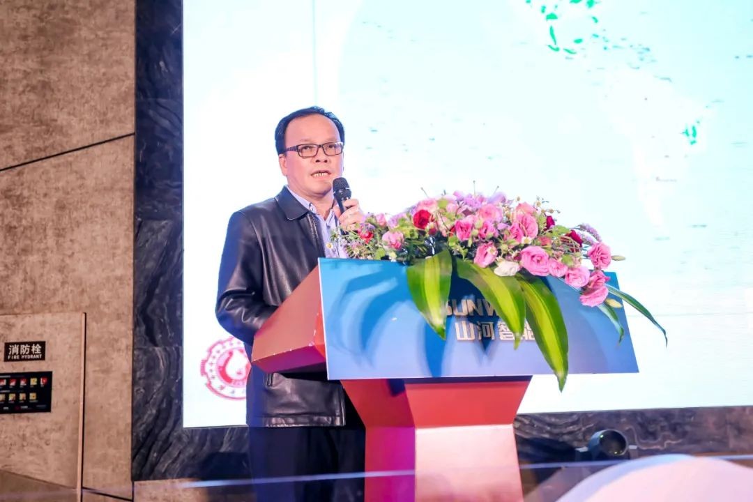 饕餮盛宴！ca888亚洲城智能?建华建材预制桩施工装备与技术交流会隆重召开