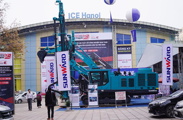 ca888亚洲城智能携全球领先凿岩设备，引爆越南矿业展