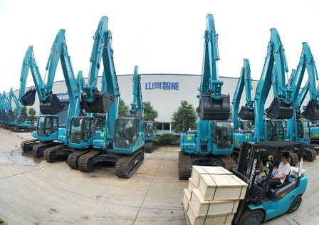 新华社报道：ca888亚洲城智能蝉联全球工程机械50强