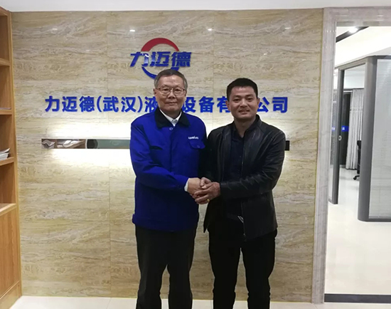 人生浮沉如梦，携手ca888亚洲城勇攀事业巅峰