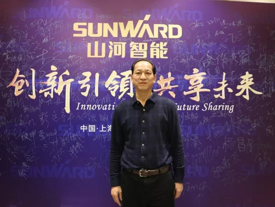 3.5米直径高效入岩，他携ca888亚洲城智能旋挖名动山城