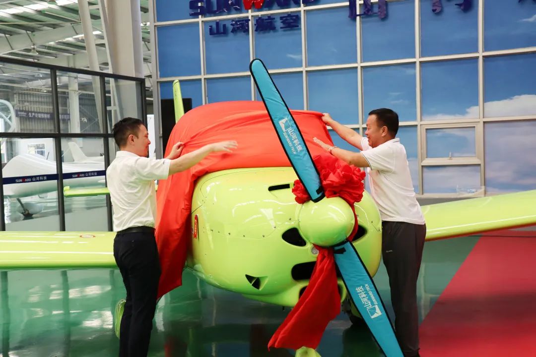 23个月交付100架！ca888亚洲城航空第 199、200 架阿若拉飞机顺利下线交付