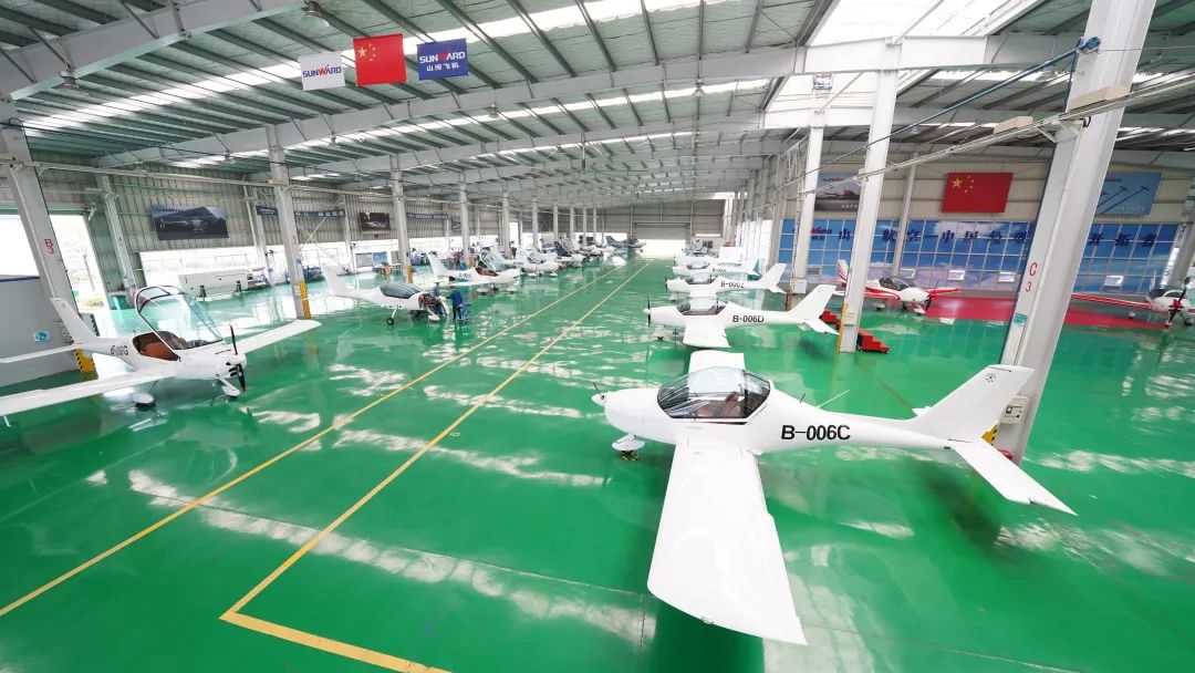 23个月交付100架！ca888亚洲城航空第 199、200 架阿若拉飞机顺利下线交付