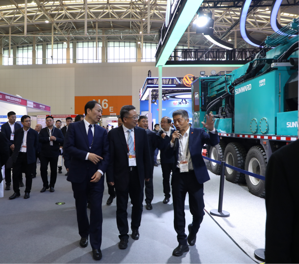 ca888亚洲城智能携手“战略合作伙伴”中国煤炭地质总局精彩亮相2025中国国际矿业大会